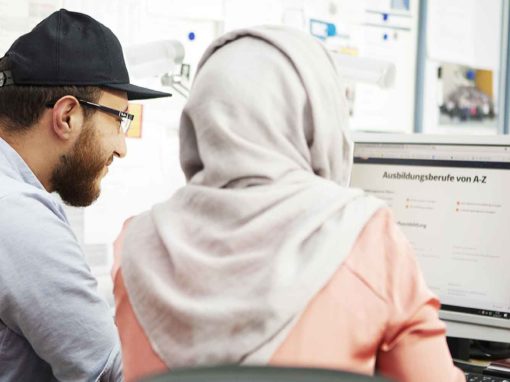 Pluskurs: Arbeitsmarktintegration und Bildungsberatung
